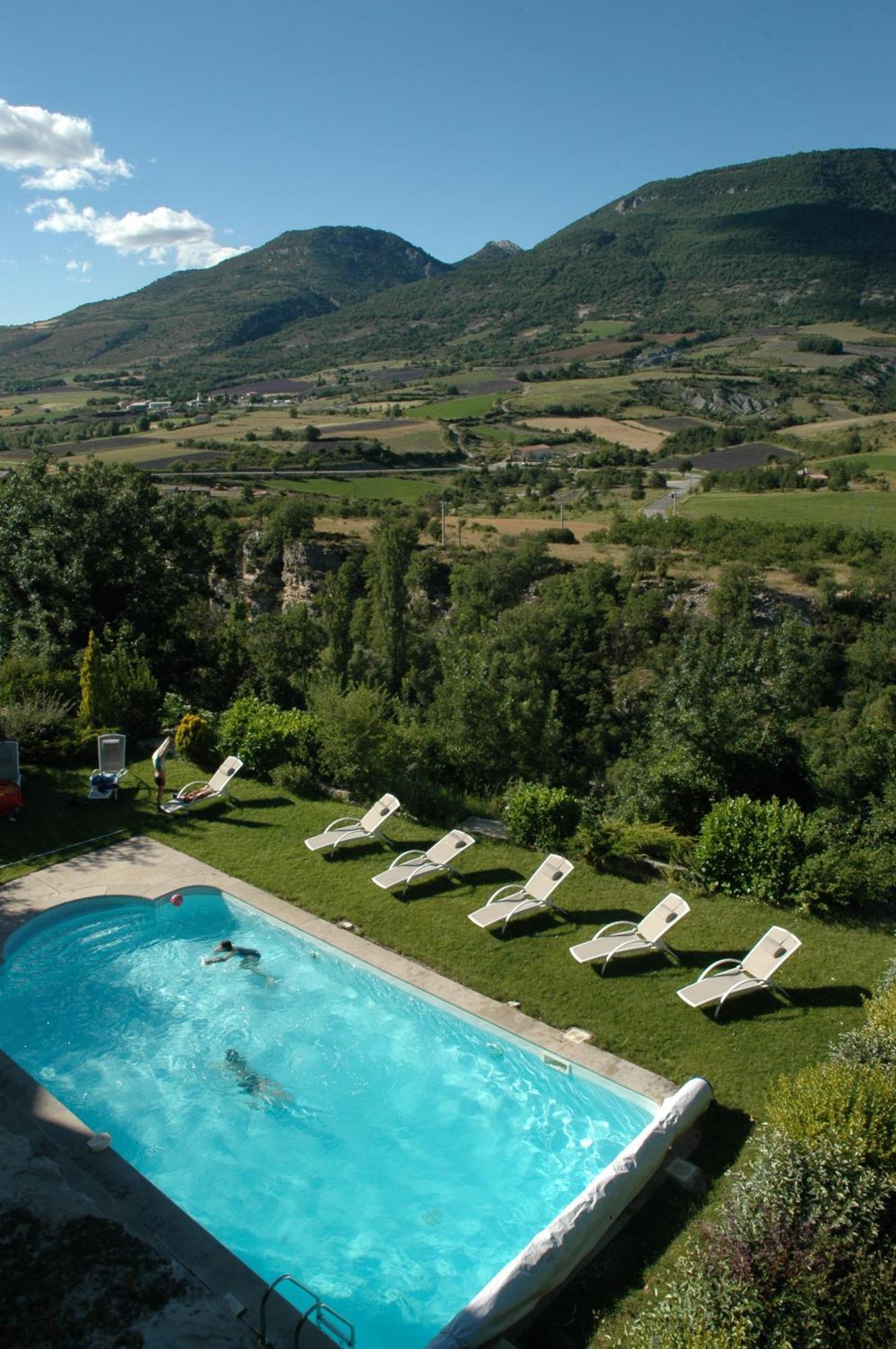 La Claveliere Otel Saint-Auban-sur-lʼOuvèze Dış mekan fotoğraf