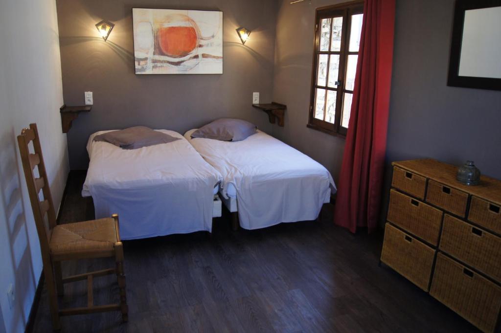 La Claveliere Otel Saint-Auban-sur-lʼOuvèze Oda fotoğraf